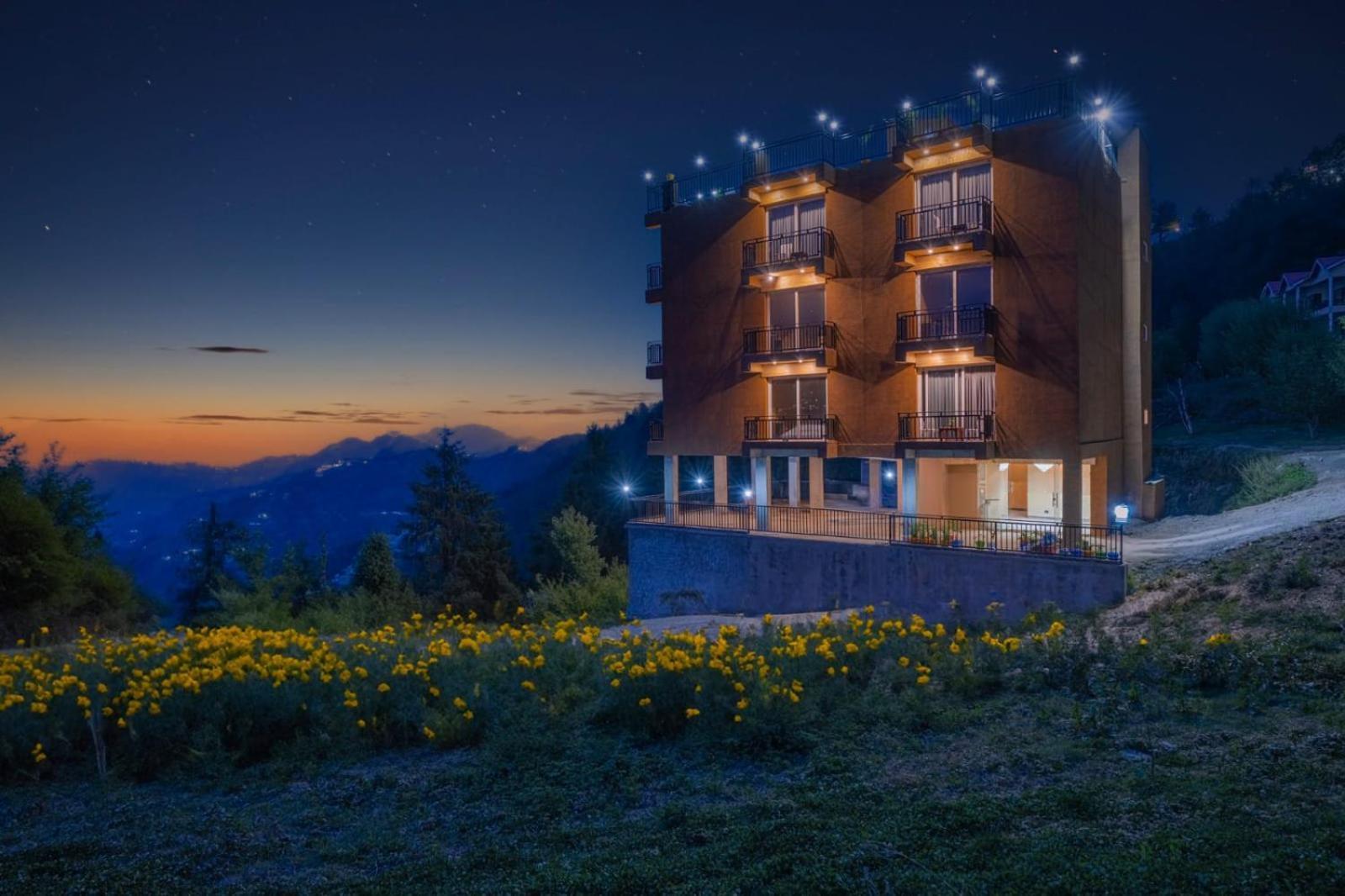 The Countryside Retreat I Vacations I Conference I Mice I Family Events I Open Air Terrace I Sky Bonfire I Kufri By Exotic Stays Shimla Exteriör bild